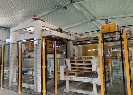 ใบรับรอง CE 2400mm 220V เครื่อง Palletizer อัตโนมัติ