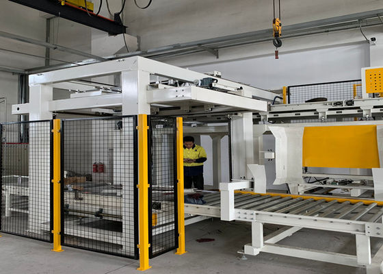 สแตนเลส 2200bags / ชั่วโมง 2200mm Bag Palletizer Machine